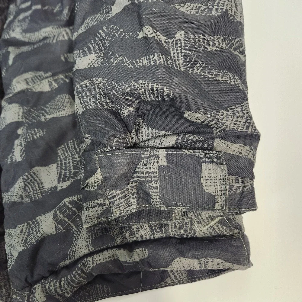 Columbia Kids Puffer Jacket Camo Print‎ Hooded Winter Warmth Outerwear Winter